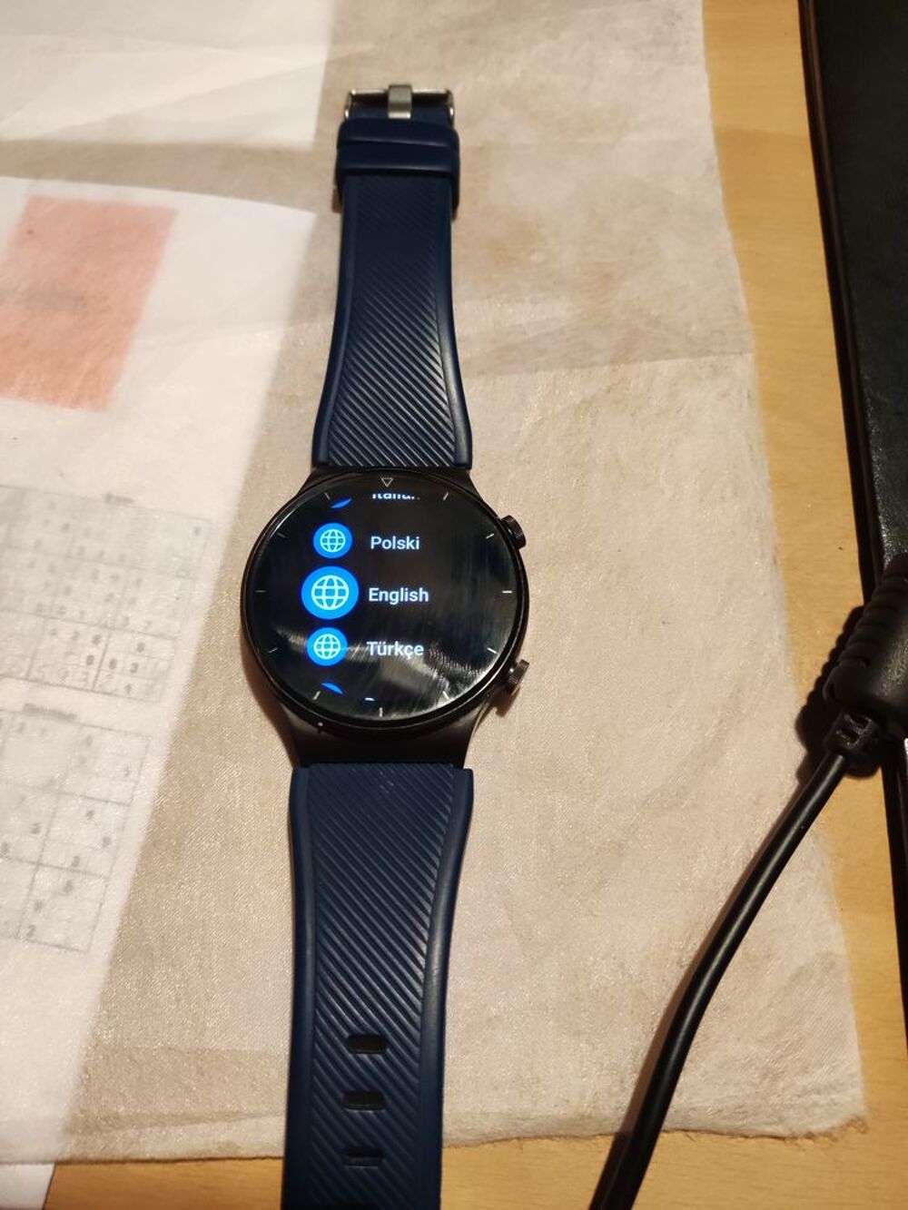 montre connect&eacute;e Bijoux et montres