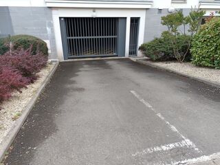  Parking / Garage  louer 15 m