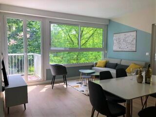 Appartement à louer 6 pièces 101 m² Pau