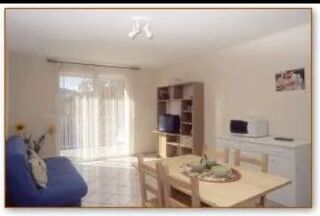  Maison à vendre 10 pièces 198 m²