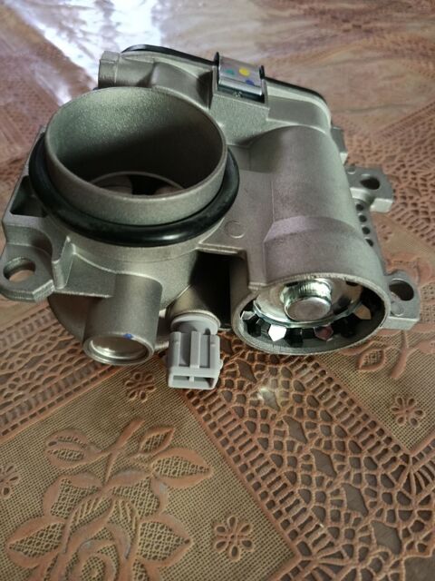 Pi&egrave;ces et &eacute;quipements Voiture Pi&egrave;ces et &eacute;quipements Voiture  occasion Saint-Claude 97120