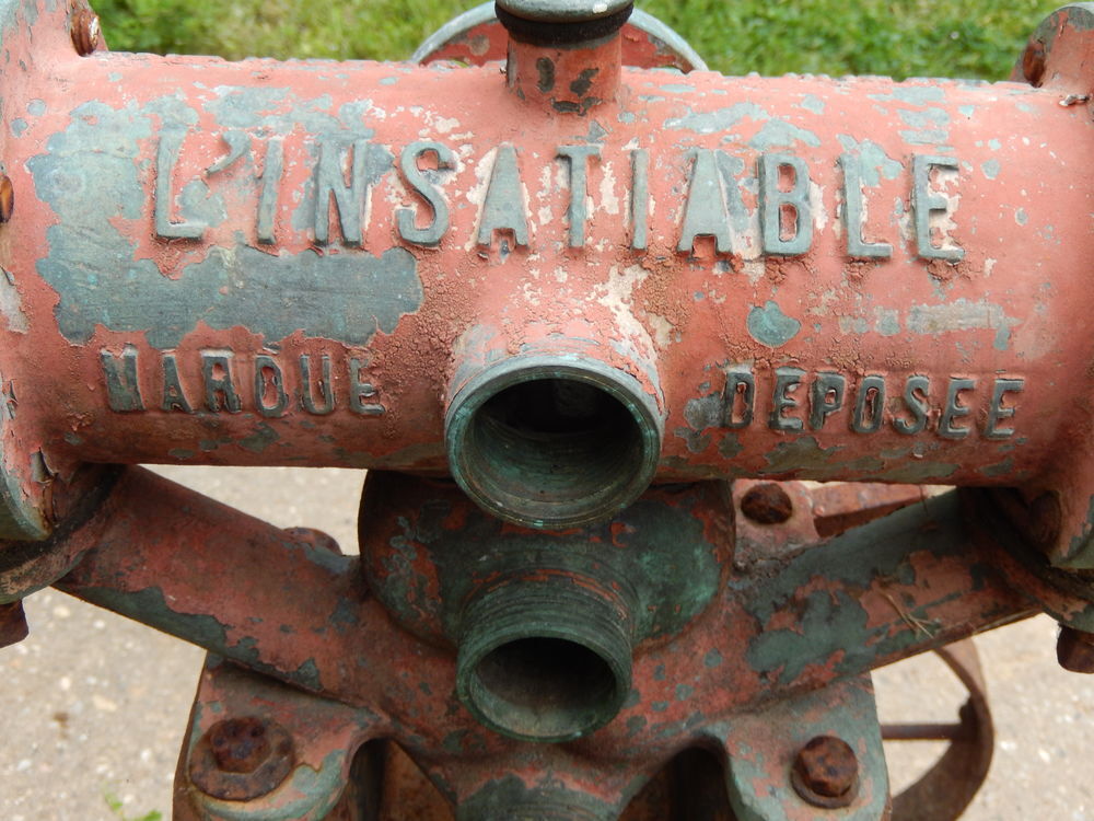 Pompe&nbsp;: marque "&nbsp;l'insatiable&nbsp;" Jardin