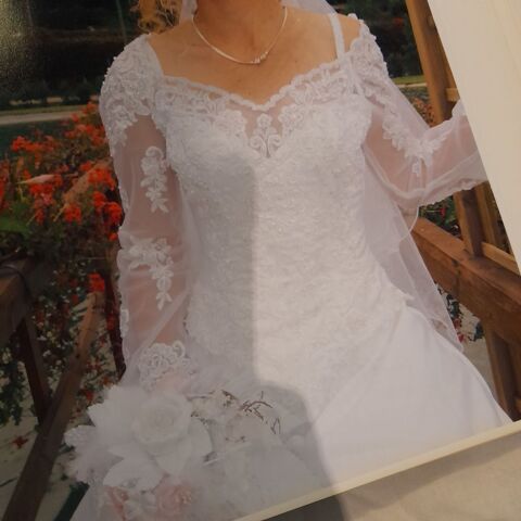 robe de mariée avec accessoires 1000 Vocance (07)