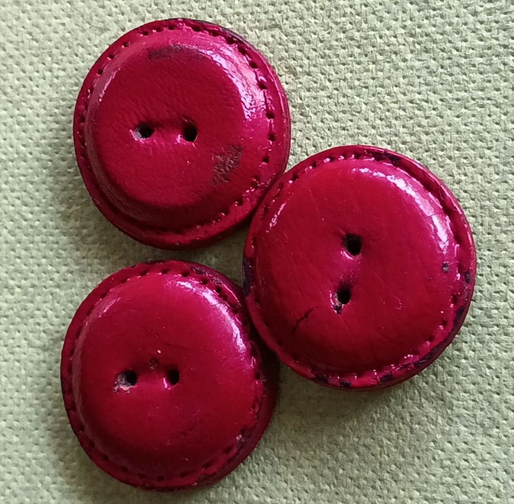 Lot Exceptionnel de 20 Boutons XXL Rouge LOT N&deg;16 