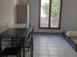  Appartement � louer 1 pi�ce 21 m� Montreuil