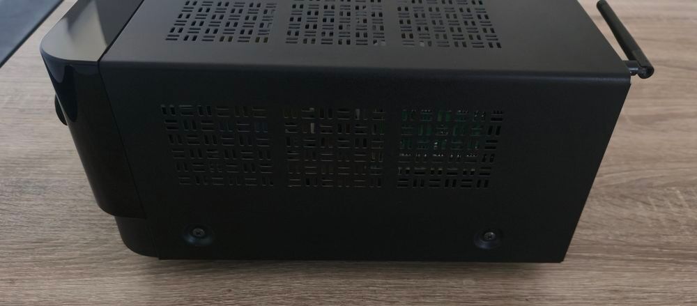 Ampli Home Cinema Yamaha RX-V4A avec 5 enceintes Cabasse Eol Audio et hifi