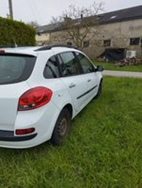 Annonce voiture Renault Clio III Estate 5300 