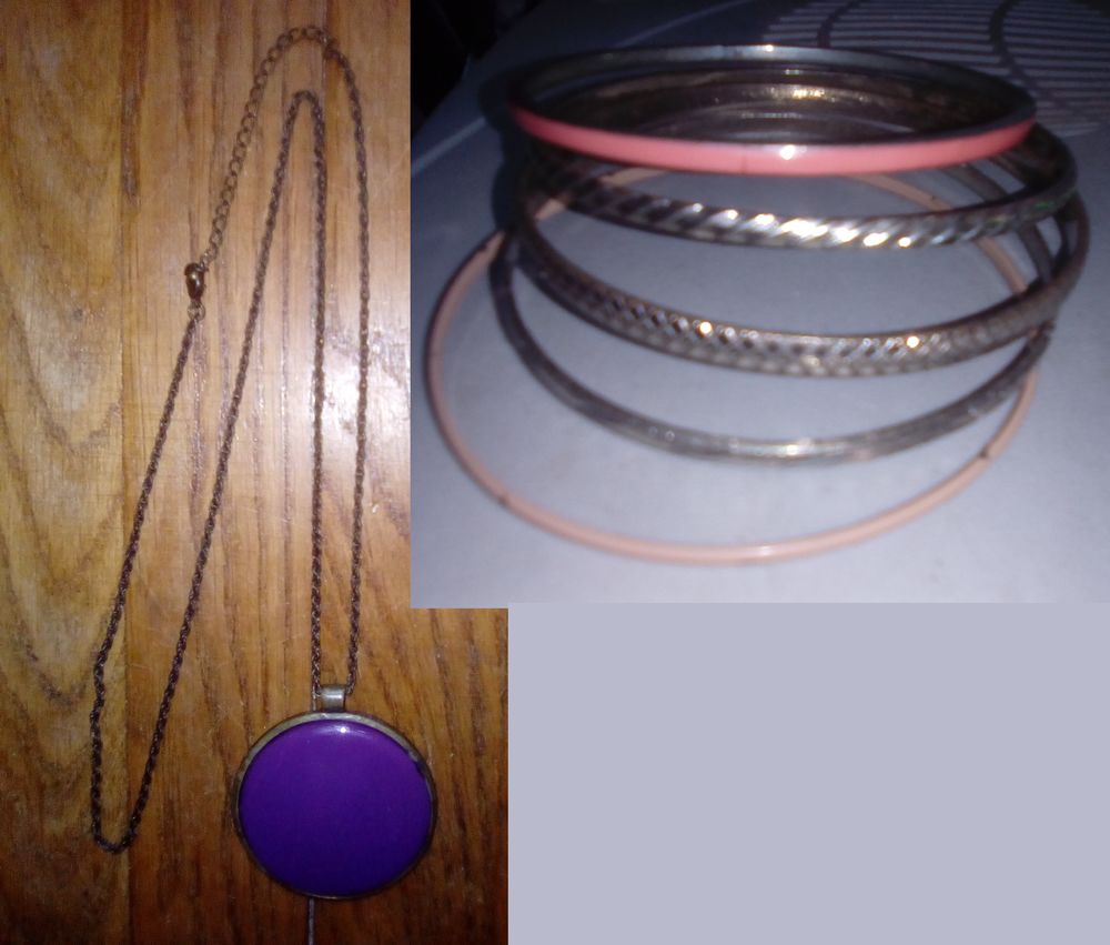 pendentif et 5 bracelets Bijoux et montres