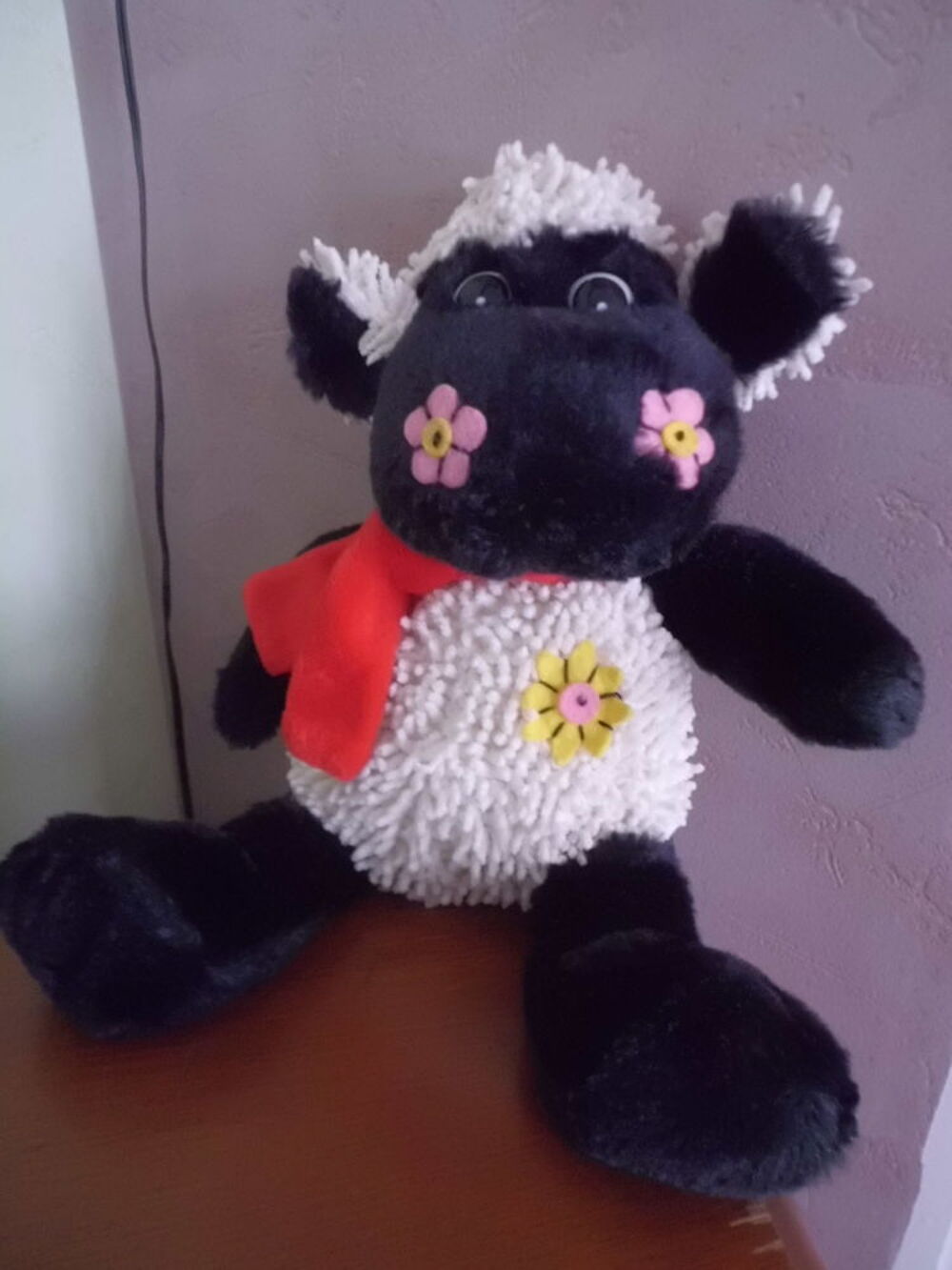 MOUTON NOIR ET BLANC CP Jeux / jouets