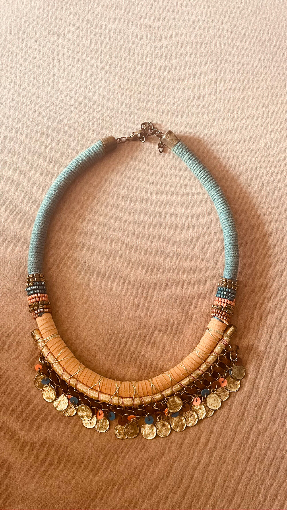 Collier Bijoux et montres