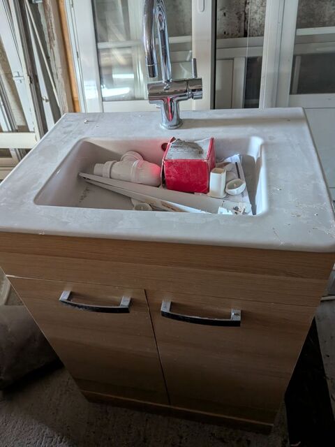 Meuble de salle de bain Saint-Nazaire (44)