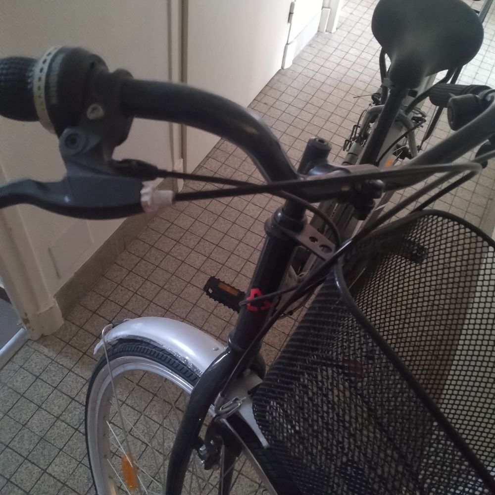 V&eacute;lo neuf Vlos