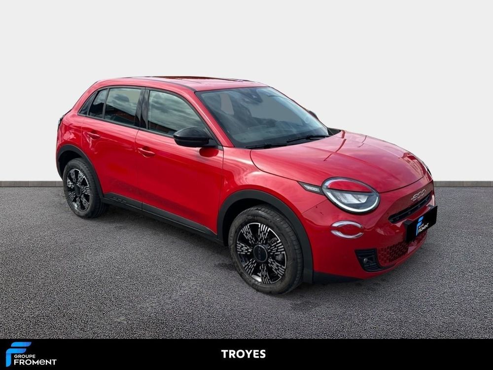 Fiat 600 T-Gen 3 1.2 Hybrid 145ch eDCT6 Pop 2025 occasion 10600 La Chapelle-Saint-Luc