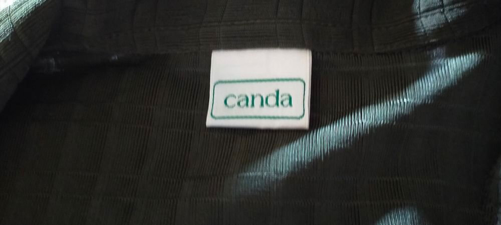 Polo femme, uni kaki, de marque " canda " de chez C&amp;A Vêtements
