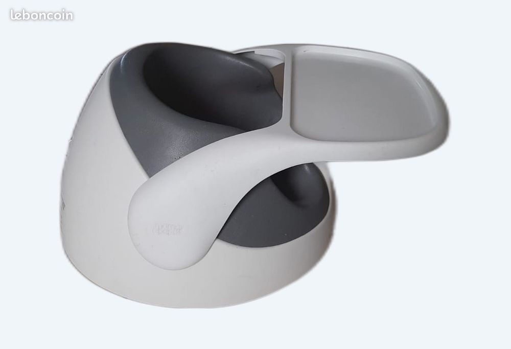 Siege de sol confortable pour b&eacute;b&eacute; Pu�riculture