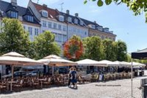   Entreprises Commerces / Vente Commerces - 230 m² 