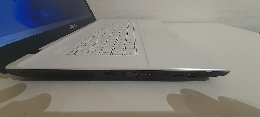 ORDINATEUR PC PORTABLE ASUS Win11 avec ou sans Diag Matériel informatique