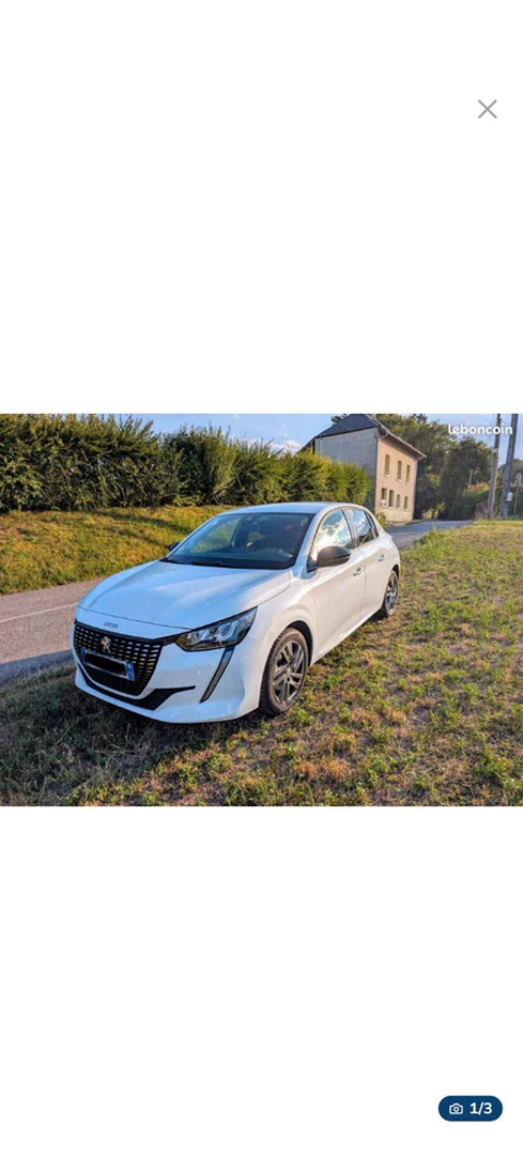 Peugeot 208 PureTech 100 S&S BVM6 Style 2022 occasion Chamb&eacute;ry 73000