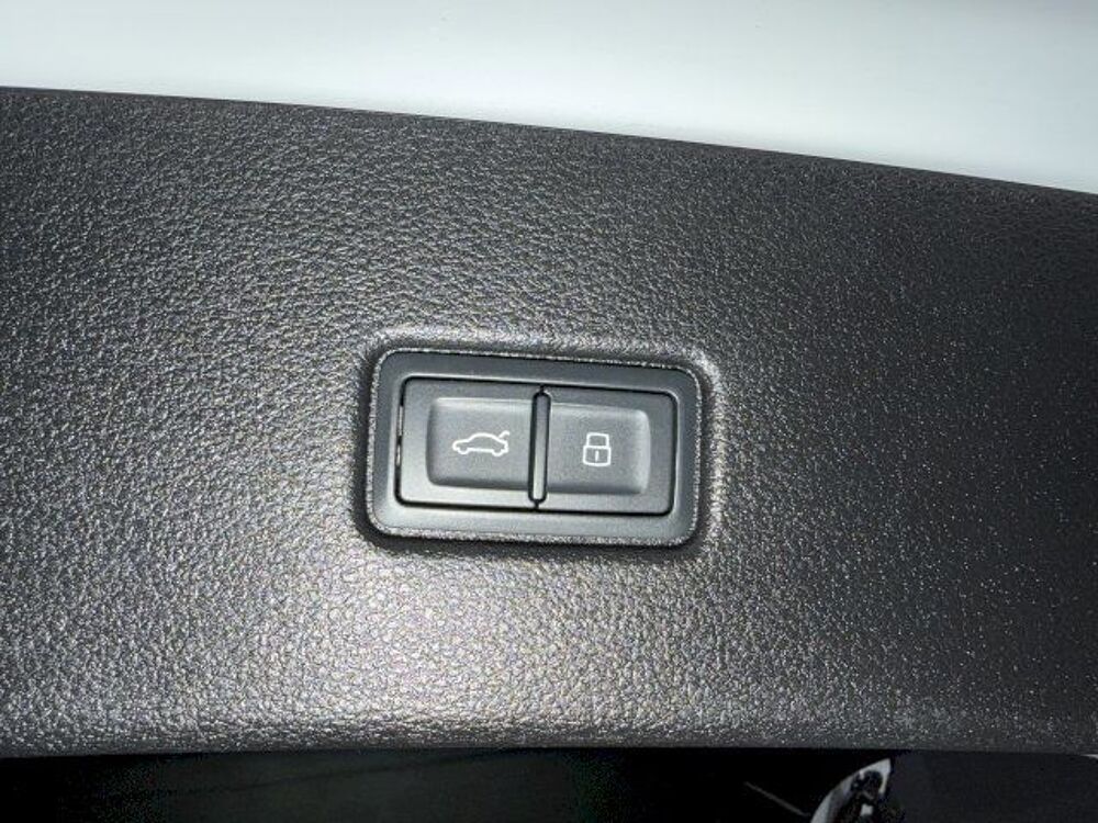 Q5 50 TFSI e 299ch Avus Quattro BA 2021 occasion 33520 Bruges