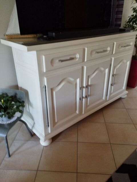   BUFFET BAS
0 Challans (85)