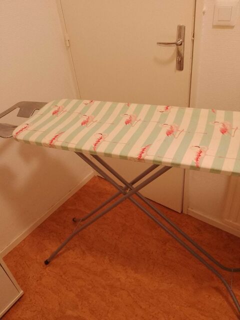 table a repasser Marcq-en-Barœul (59)