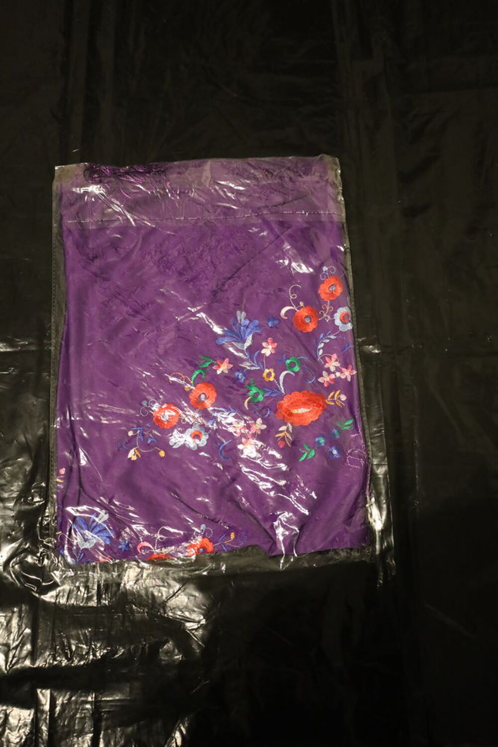 Ch&acirc;le Espagnol Multicouleur Violet / Chale ( NEUF ) Vêtements
