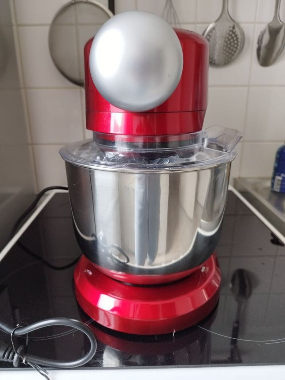 Robot p&acirc;tissier multifonction 1000W Cuisine