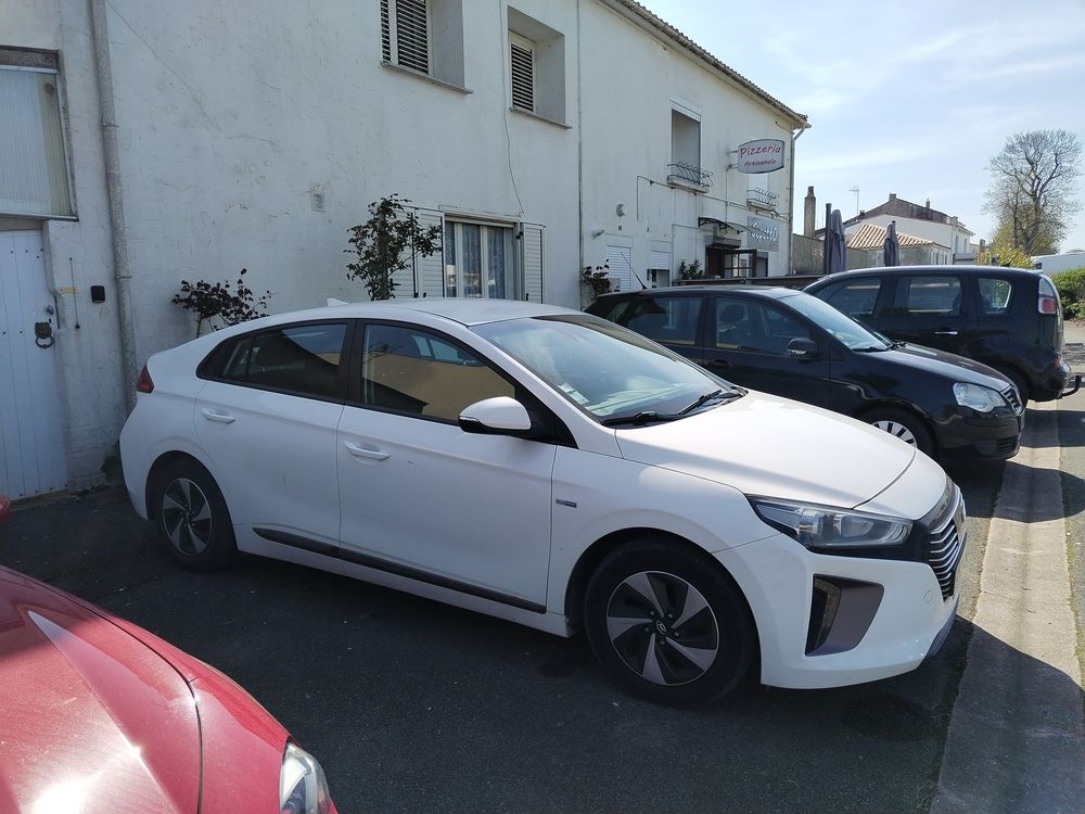 Ioniq Hybrid 141 ch Business 2017 occasion 17139 Dompierre-sur-Mer