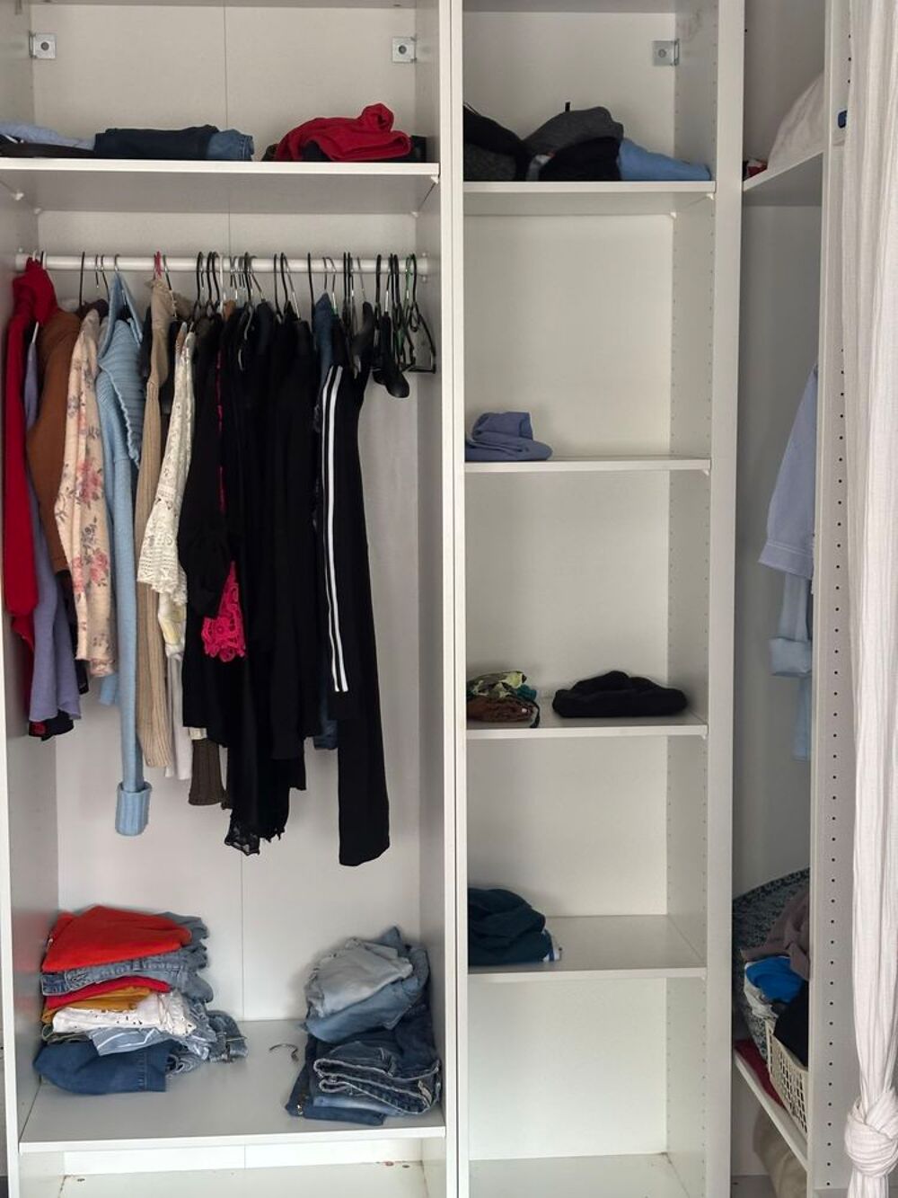 Dressing pax en 4 partie s&eacute;parable Meubles