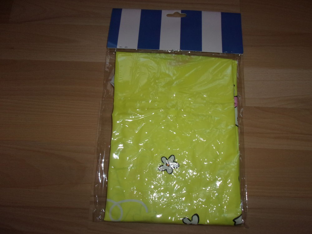 Cape de pluie Vache Egmont toys (Neuve) Vêtements enfants