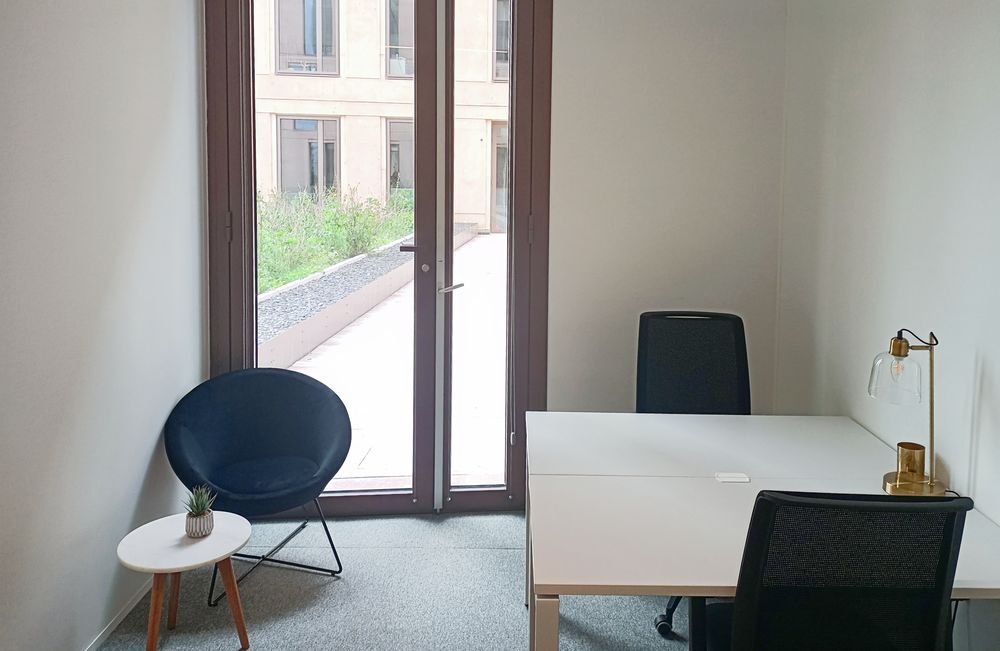   Trouvez un bureau à Nantes, Amazing Amazones  pour 2 personnes avec prise en charge complète 