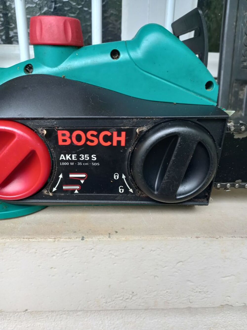 TRONCONNEUSE ELECTRIQUE BOCH Jardin