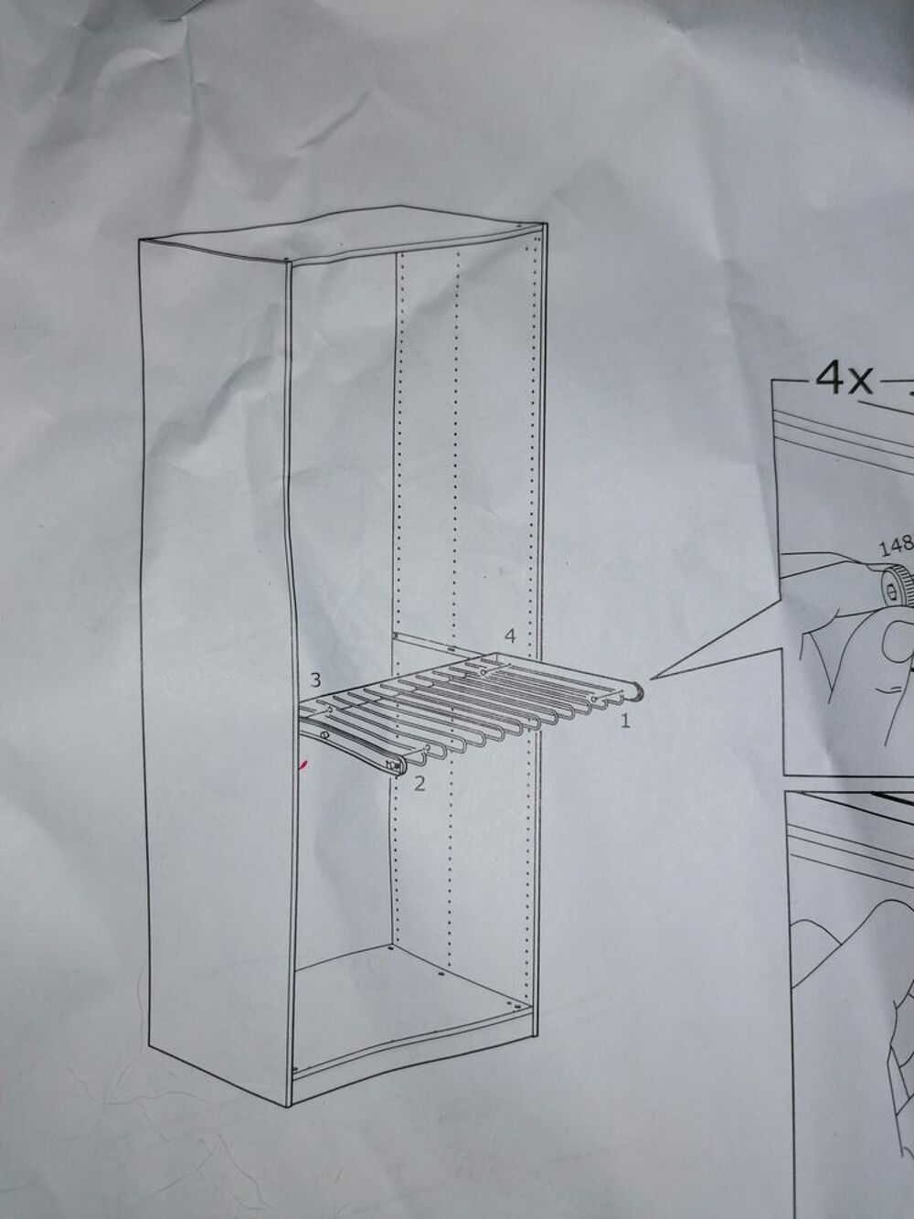 Porte pantalon &agrave; fixer dans une armoire Meubles