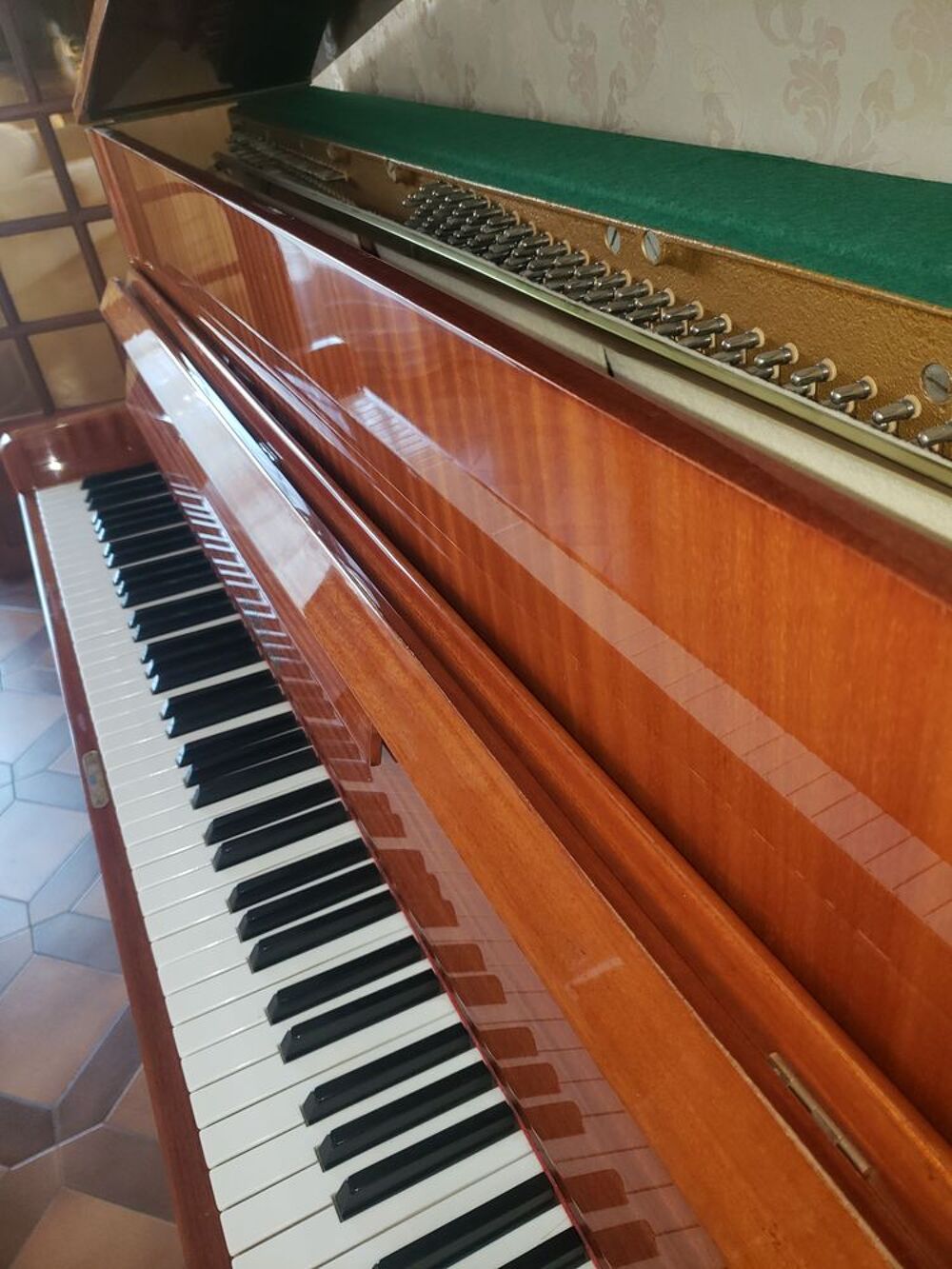 Piano droit HUPFELD Instruments de musique