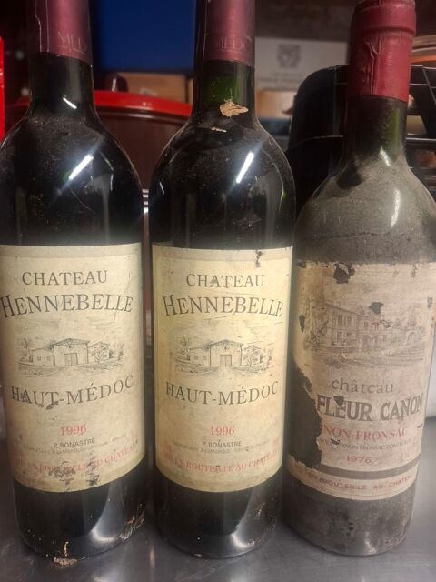 lot de vieux vins . 50 Wancourt (62)