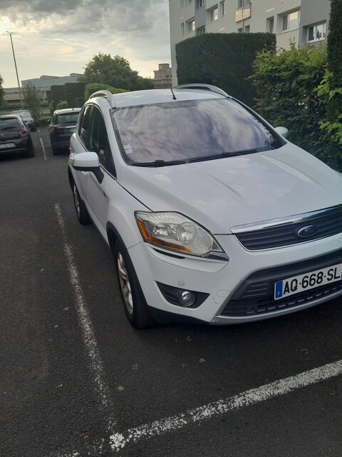 Ford kuga 2.0 TDCi 136 DPF 4x2 Titanium