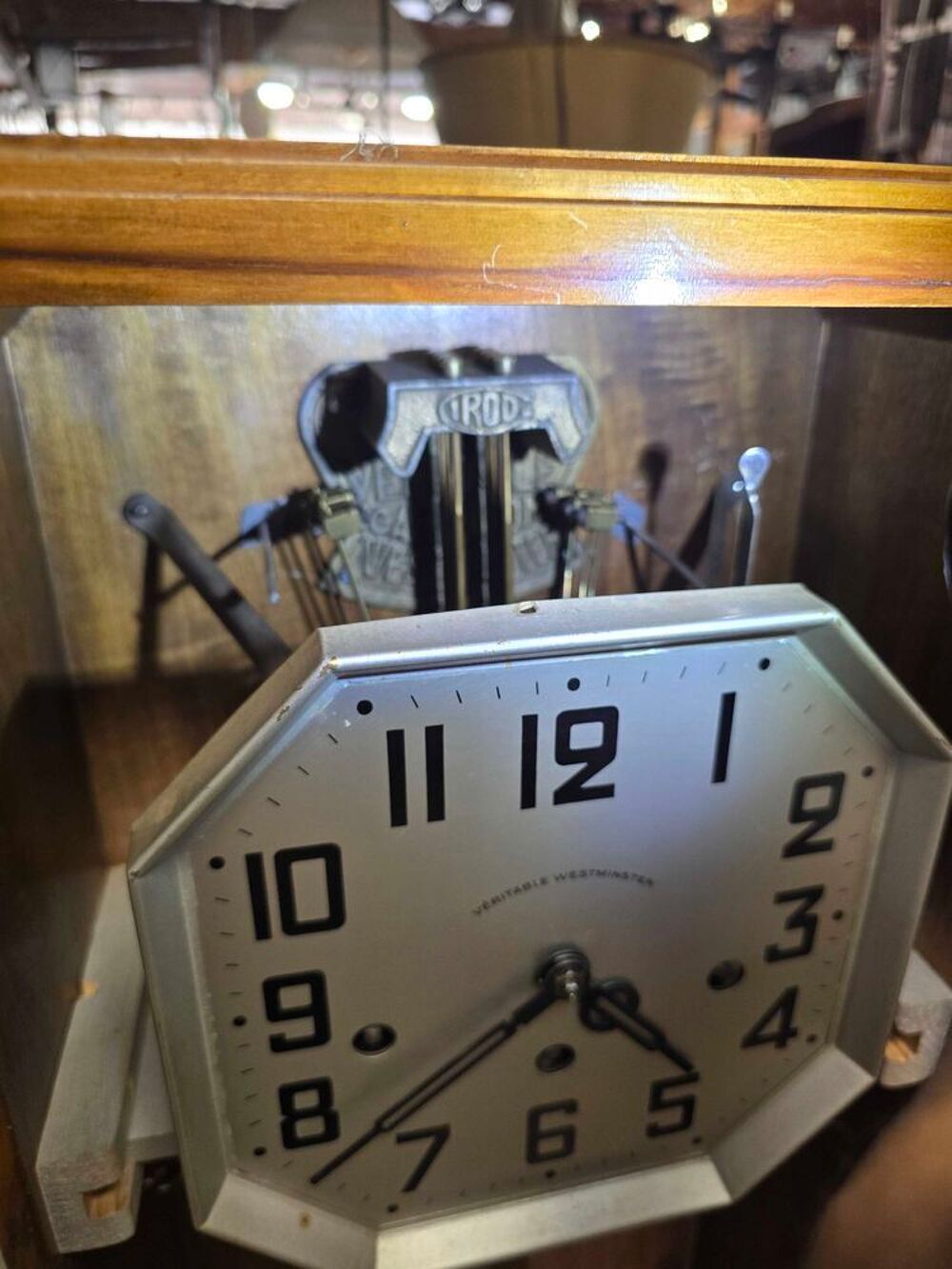 horloge ancienne westminster &agrave; 8 marteaux, art deco. ( model rarisisme) 