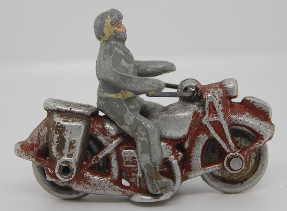 Moto miniature QUIRALU ALUDO COFALU Jeux / jouets