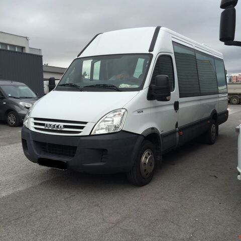 IVECO Car - Bus 2009 occasion Thionville 57100