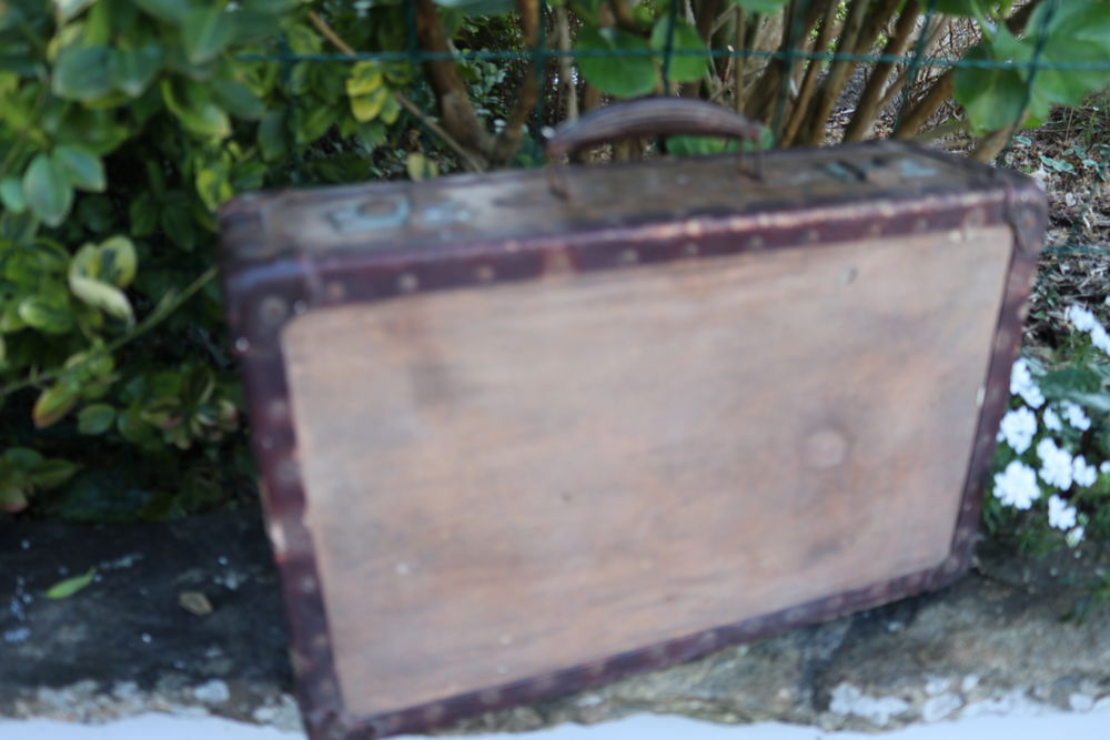 ancienne petite valise 