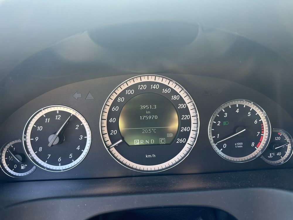 Classe E 500 Avantgarde Executive A 2009 occasion 06500 Menton