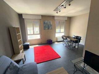  Appartement à louer 2 pièces 57 m²