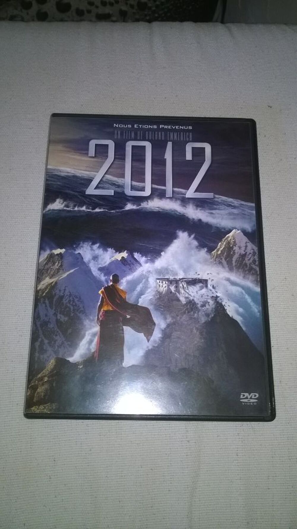 DVD 2012
John Cusack
2009
Excellent etat
En Fran&ccedil;ais
+Bo DVD et blu-ray