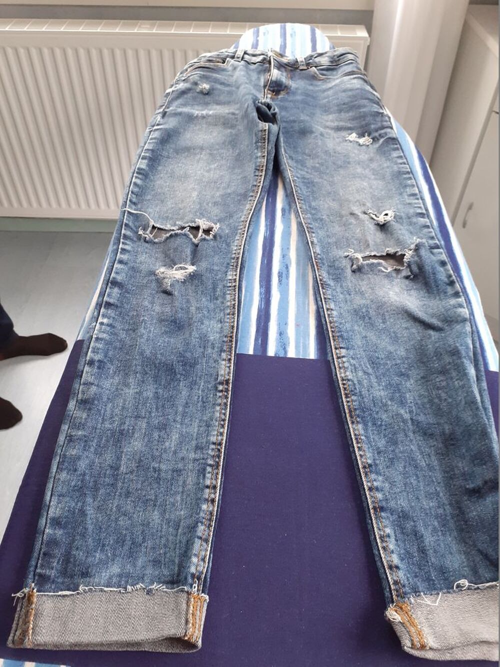 Jean troué femme bershka new arrivals