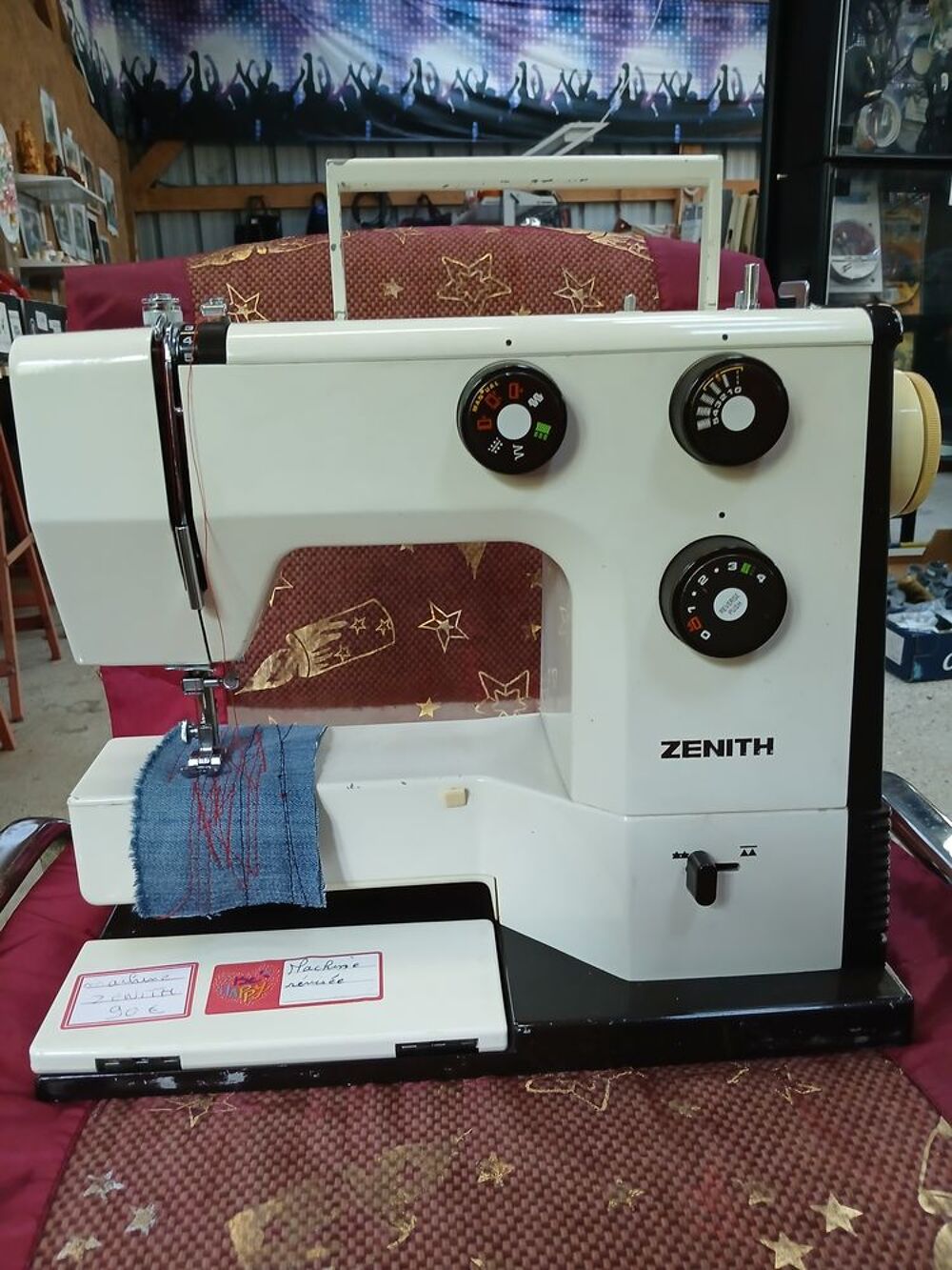 Machine &agrave; coudre Zenith mod&egrave;le 7000 Electroménager