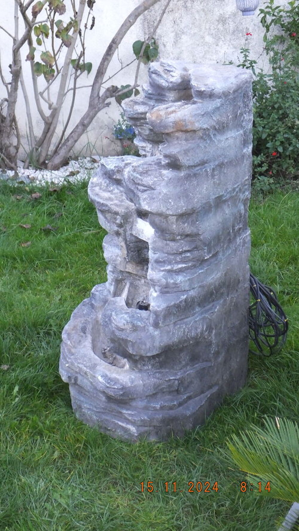 FONTAINE DE JARDIN Jardin