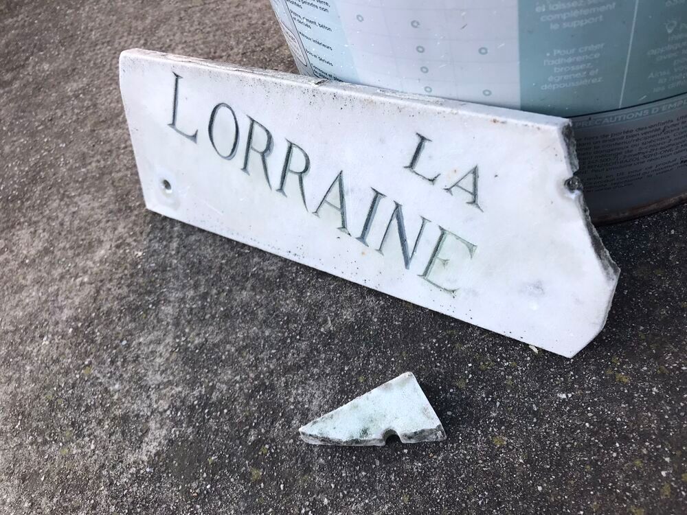Plaque de maison "la lorraine" en marbre Décoration