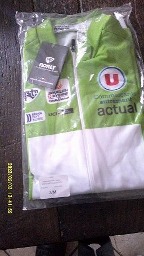 MAILLOT DE VELO NORET 40 Saint-Denis-en-Val (45)
