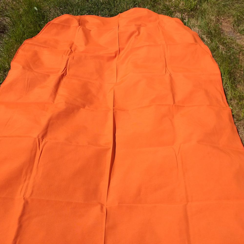 Nappe ovale 135 cm x 220 cm Couleur orange tr&egrave;s soutenue Décoration