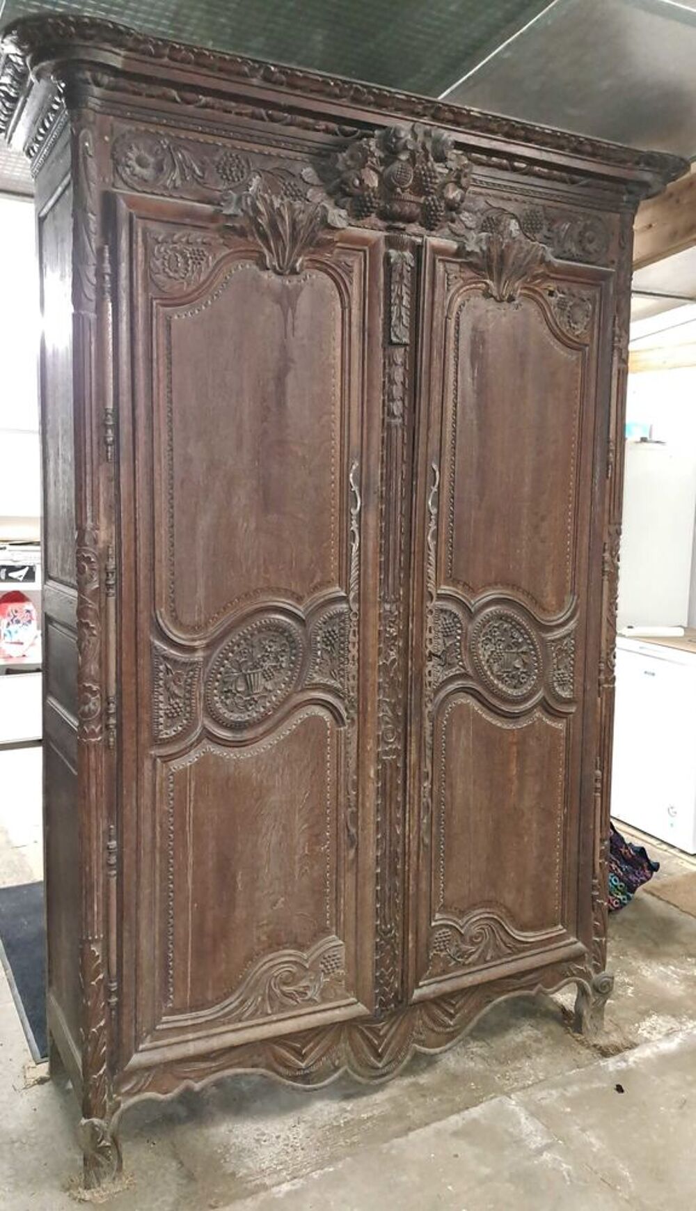 Belle armoire normande Meubles